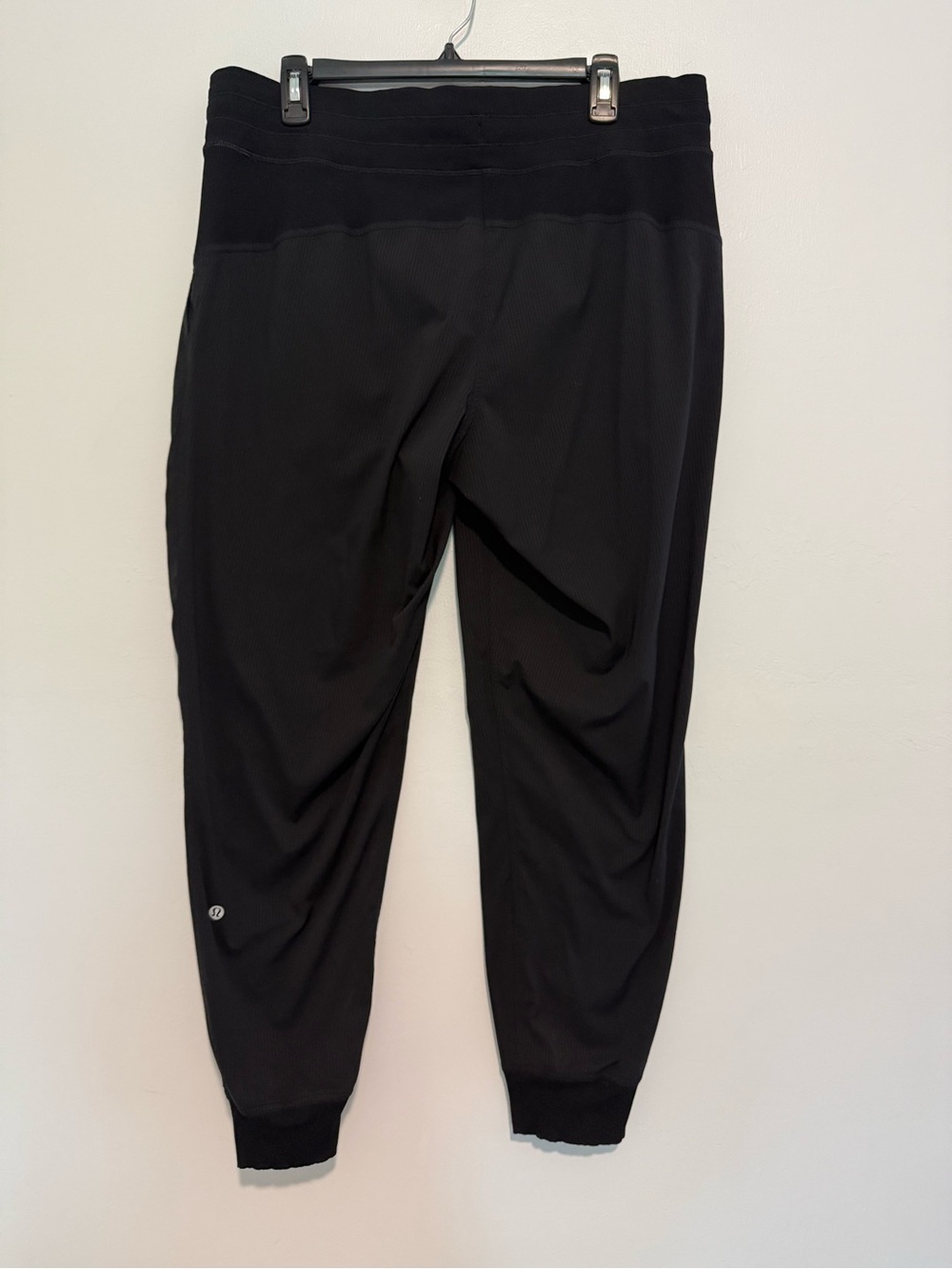 Lululemon Dance Studio Mid Rise Jogger Pants Black Size 14 (Waist-36'') - Picture 3 of 3